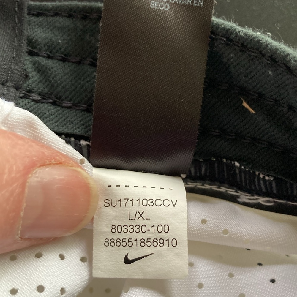 Nike Golf White Cap with Black Logo - Picture 8 of 9